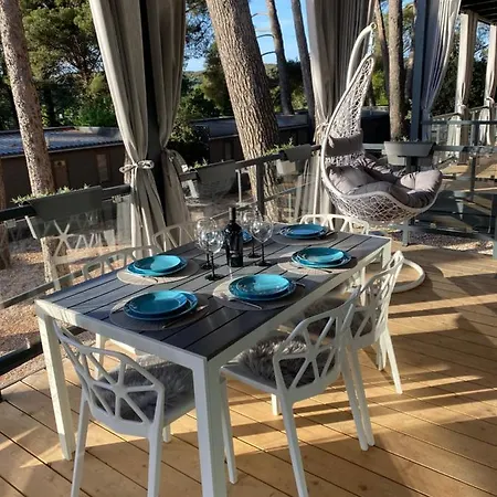 Mobile Divina Camp Porton Nature Hideouts Rovinj